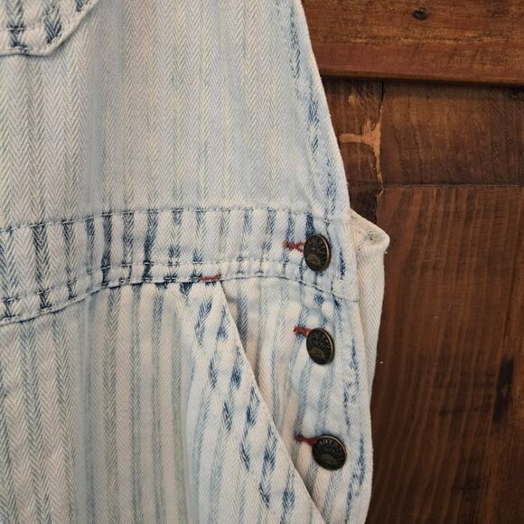 FAYERTY OVERALLS SIZE LARGE - Picture 9 of 10